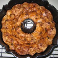 banana caramel cake