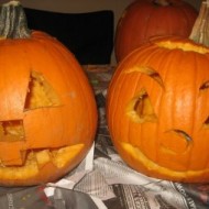 carving pumpkins 034
