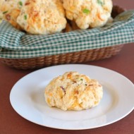 bacon cheddar biscuits