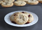 almond-cranberry-white-chocolate-cookies