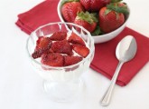 roasted-strawberries-with-greek-yogurt