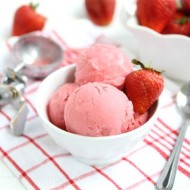 strawberry-frozen-yogurt1
