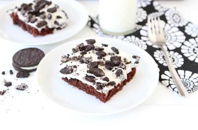 Cookies 'n Cream Sheet Cake | Chocolate Sheet Cake Recipe ...