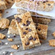 No-Bake Biscoff Cookie Granola Bars | Two Peas and Their Pod (www.twopeasandtheirpod.com)