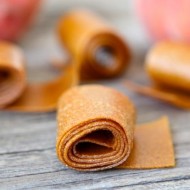 How to make Homemade Fruit Leather from www.twopeasandtheirpod.com #recipe