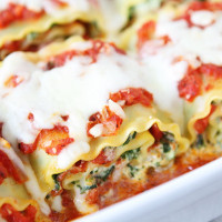 Spinach-Artichoke-Lasagna-Roll-Ups-7
