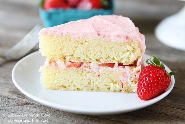 Strawberry-Lemonade-Cake-7.jpg