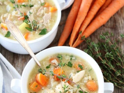 https://www.twopeasandtheirpod.com/wp-content/uploads/2010/02/Easy-Chicken-and-Rice-Soup-3-500x375.jpg