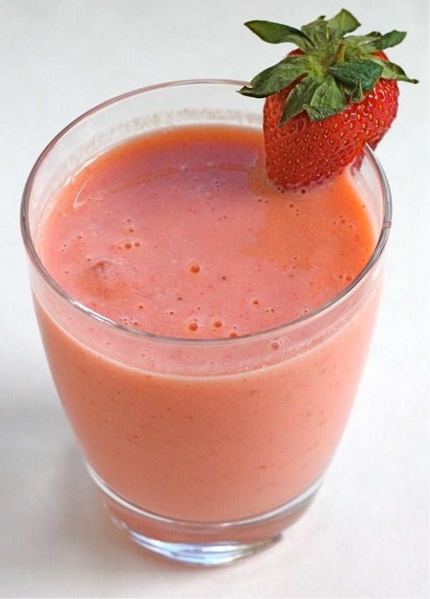 Strawberry Mango Smoothie Recipe