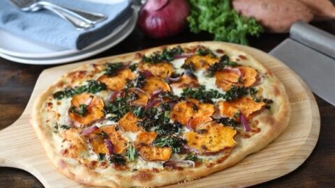 sweet-potato-kale-pizza21-480x270.jpg