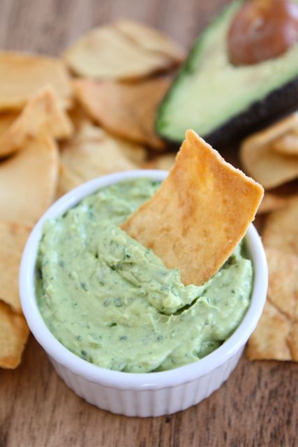 Creamy Avocado Yogurt Dip on www.twopeasandtheirpod.com Great for parties or snack time!