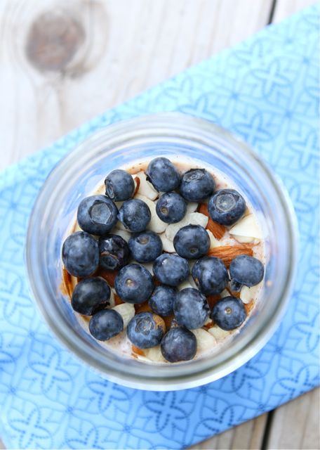 Overnight Blueberry Almond Oats Recipe