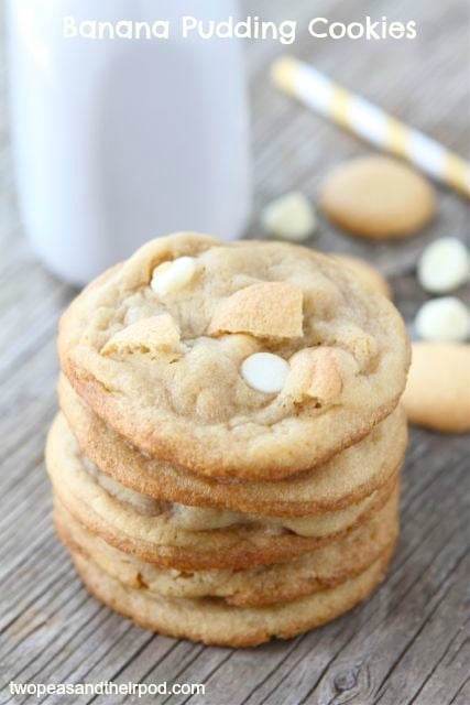 Banana Pudding Cookies stack