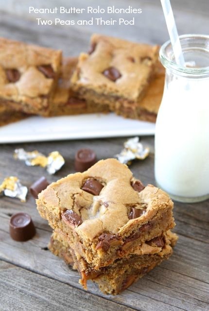 peanut butter rolo blondies