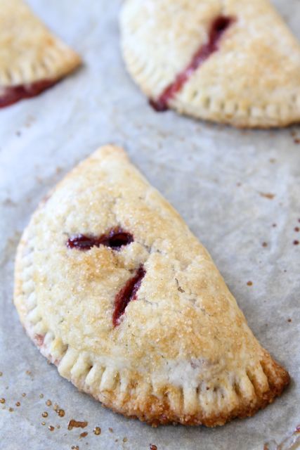 strawberry-dark-chocolate-hand-pies