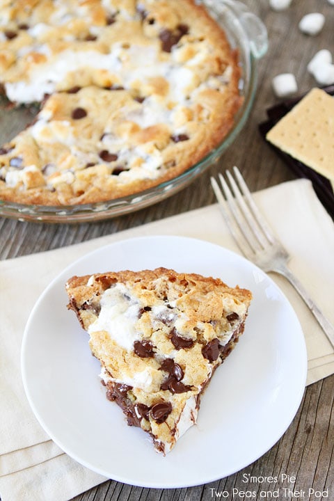 S'mores Pie Recipe on twopeasandtheirpod.com S'mores heaven! #recipe #dessert