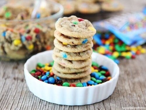 Mini M&M's Chocolate Chip Cookie