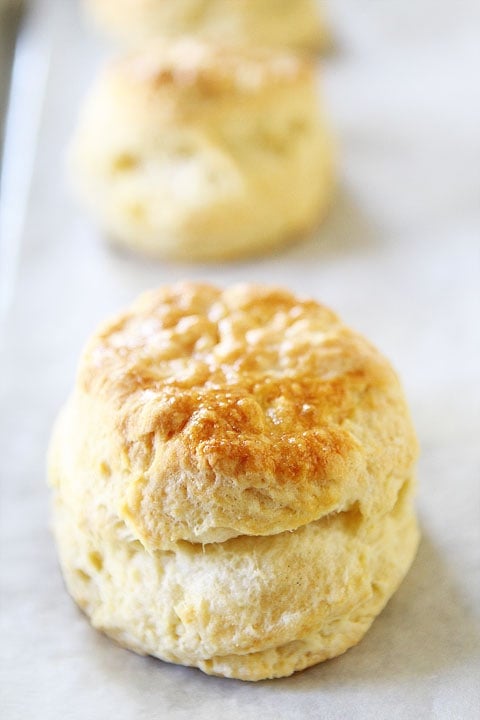 Greek-Yogurt-Biscuits-1