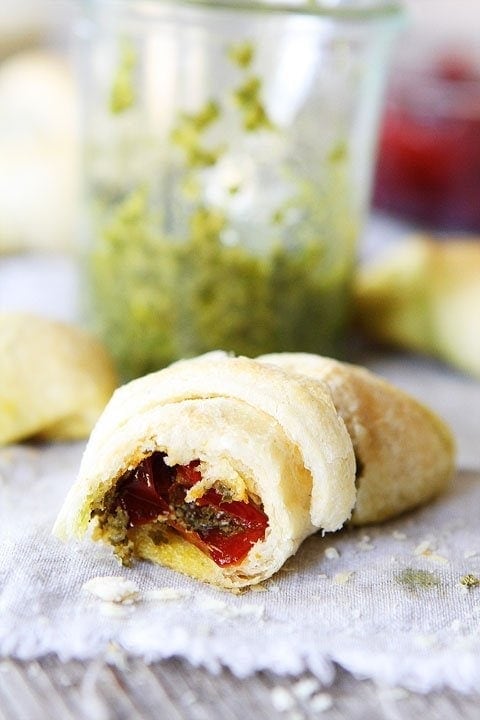 Pesto, Roasted Red Pepper, and Cheese Crescent Rolls on twopeasandtheirpod.com Perfect recipe for the holidays!