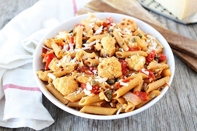 Whole Wheat Pasta with Roasted Cauliflower and Lemon Vinaigrette Recipe on twopeasandtheirpod.com LOVE this pasta dish!