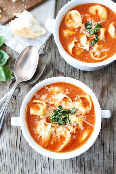 Creamy-Tomato-Tortellni-Soup-4