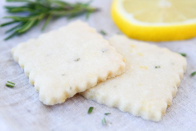 Lemon Rosemary Shortbread Cookie Recipe on twopeasandtheirpod.com Always a favorite！