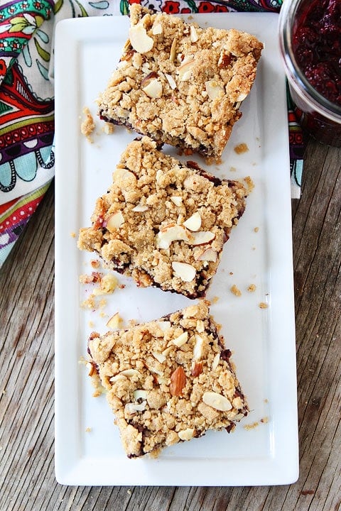 How to Make Jam Almond Crumb Bars 