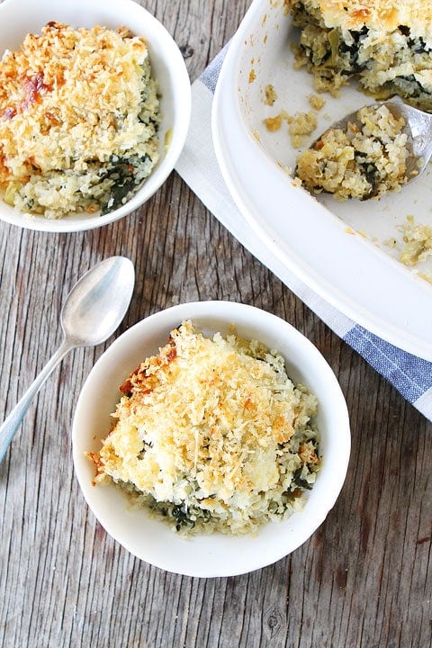 Spinach and Artichoke Quinoa Bake Recipe on twopeasandtheirpod.com Love this healthy quinoa bake!