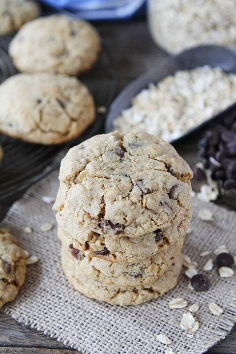 Whole Wheat Toasted Oatmeal Chocolate Chip Cookie Recipe on twopeasandtheirpod.com. The toasted oats make these oatmeal chocolate chip cookies extra special. Make a batch today!