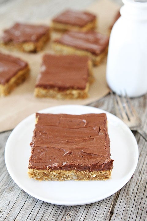 Peanut Butter Oatmeal Bars with Chocolate Frosting Recipe