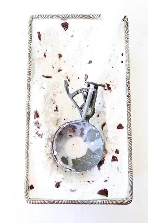 Vegan Coconut Chocolate Chunk Ice Cream Recipe Vegan Coconut Chocolate Chunk Ice Cream Recipe on twopeasandtheirpod.com This easy ice cream recipe is a favorite at our house!