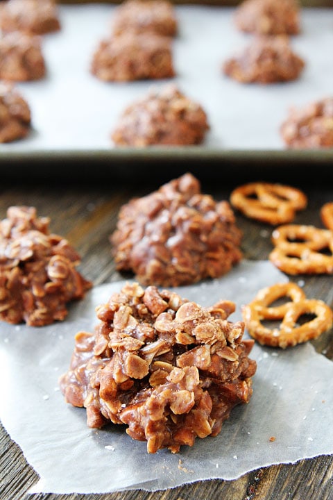 No Bake Chocolate Cookies with pretzels and sea salt