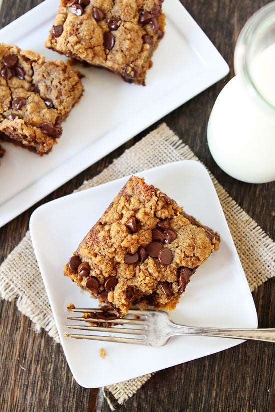 Pumpkin Chocolate Chip Streusel Cake Recipe on twopeasandtheirpod.com This easy cake is a MUST make for fall! #pumpkin 