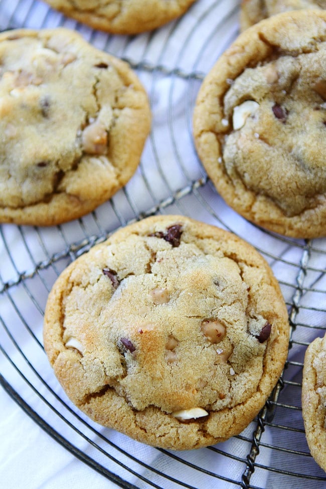 Hazelnut Toffee Chocolate Chip Cookies-soft and chewy chocolate chip cookies filled with chopped hazelnuts and sweet toffee pieces.