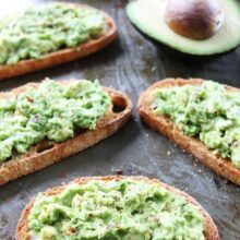 How to Make Avocado Toast with Garlic