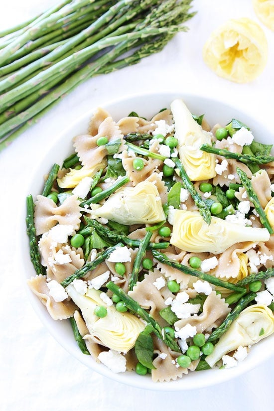 Spring Pasta Salad Recipe on twopeasandtheirpod.com Great for weeknight meals or entertaining! Spring Pasta Salad Recipe