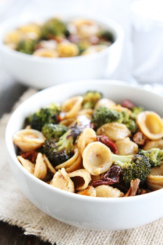 Creamy Goat Cheese Pasta with Roasted Broccoli and Sun-Dried Tomatoes Recipe