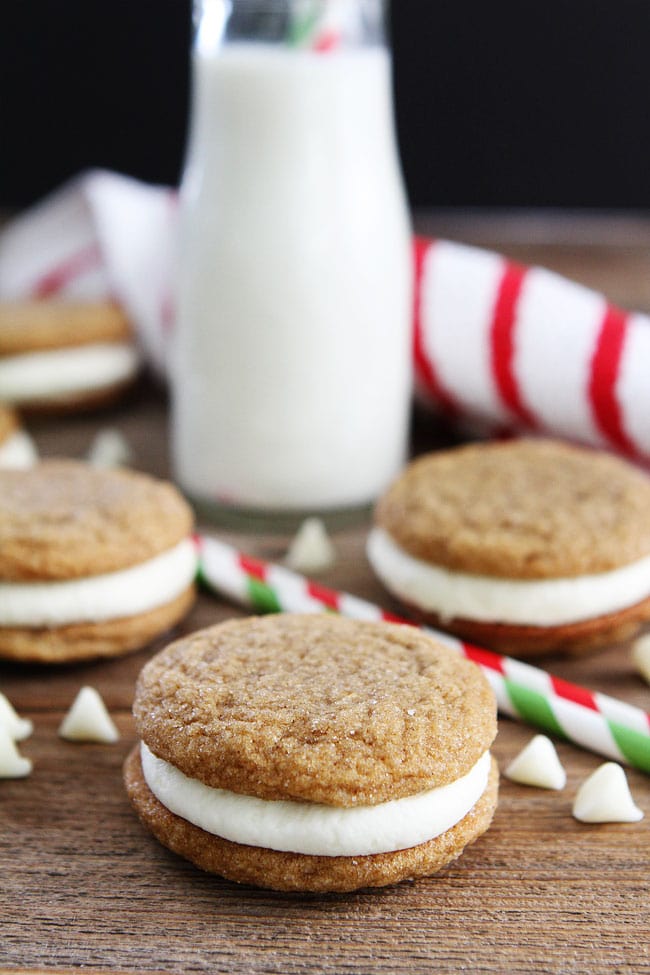 Gingersnap Sandwich Cookies with White Chocolate Filling Recipe