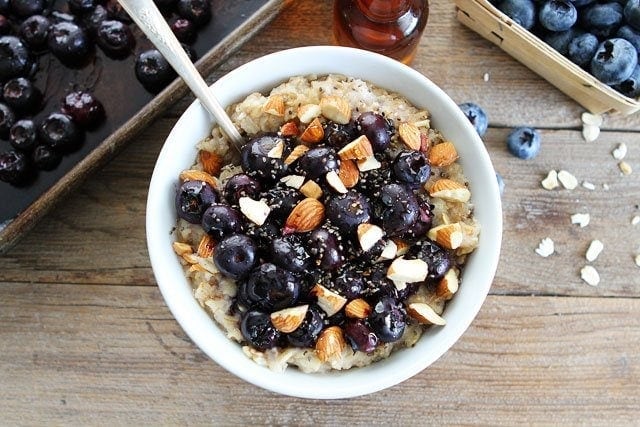 Healthy breakfast ideas for breakfast Maple Roasted Blueberry Oatmeal | lovelocal.in