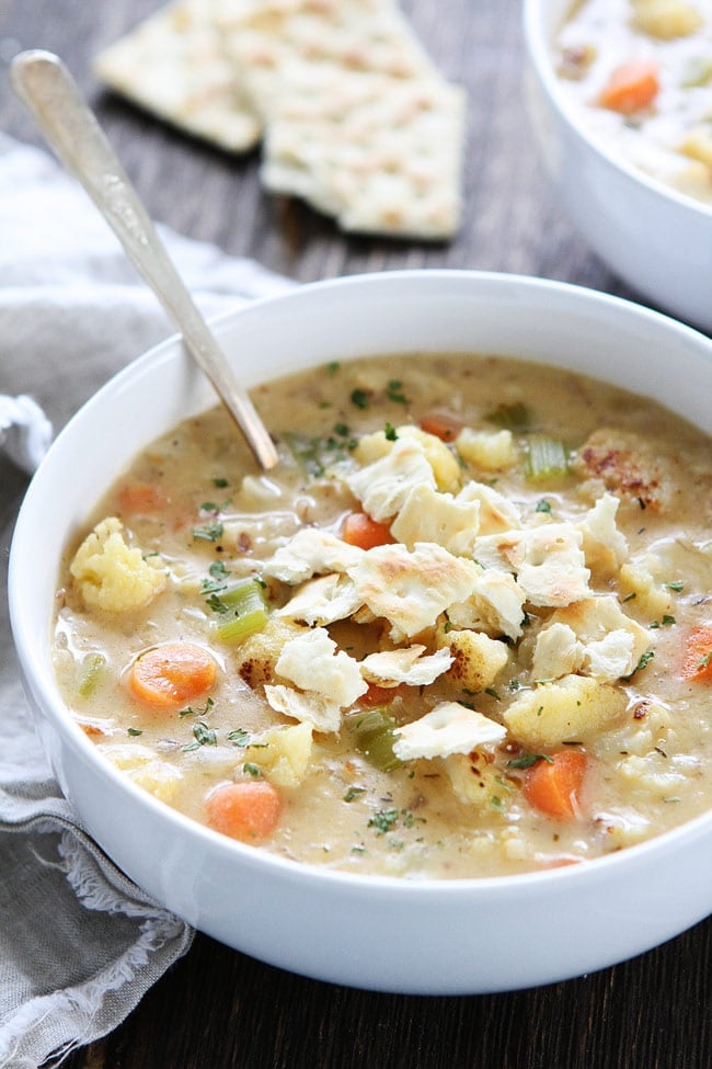 Creamy Roasted Cauliflower Chowder Recipe