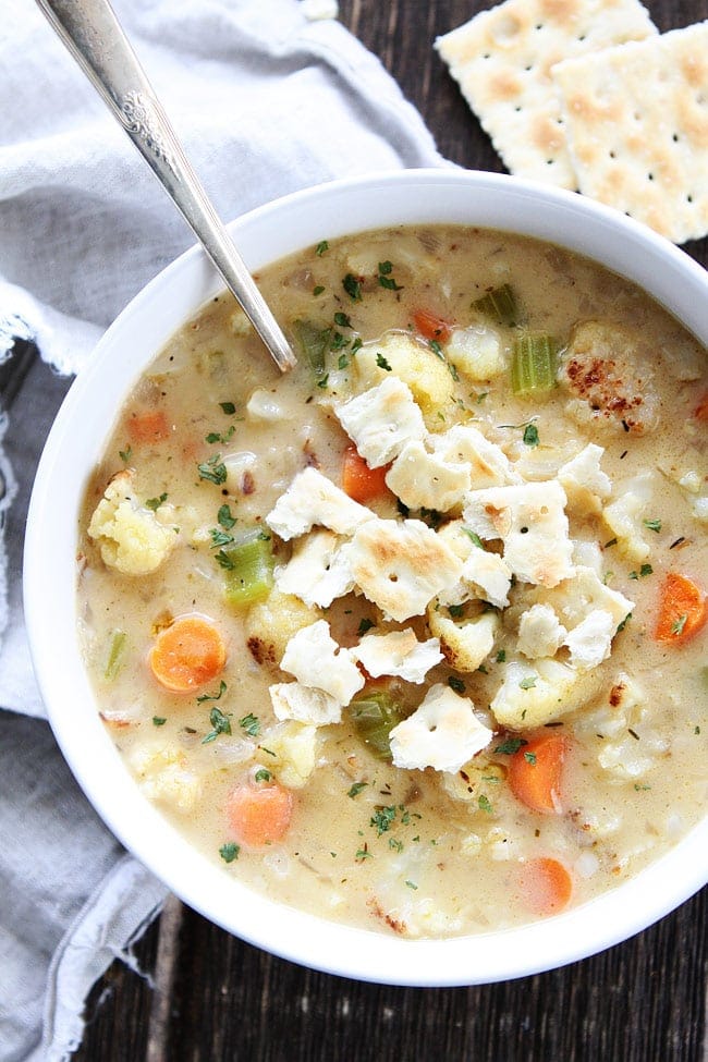 Creamy Roasted Cauliflower Chowder Recipe on twopeasandtheirpod.com This healthy and comforting chowder is perfect for a cold day! Creamy Roasted Cauliflower Chowder Recipe