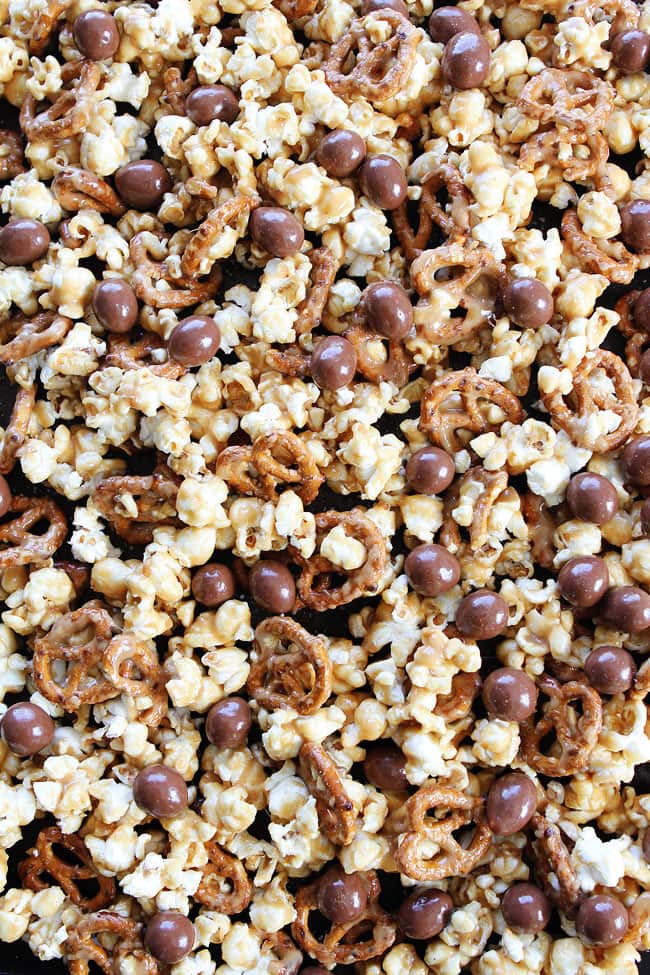 Peanut Butter Pretzel Popcorn Recipe