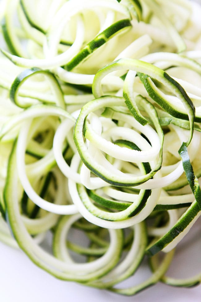 Fresh, curly zucchini noodles
