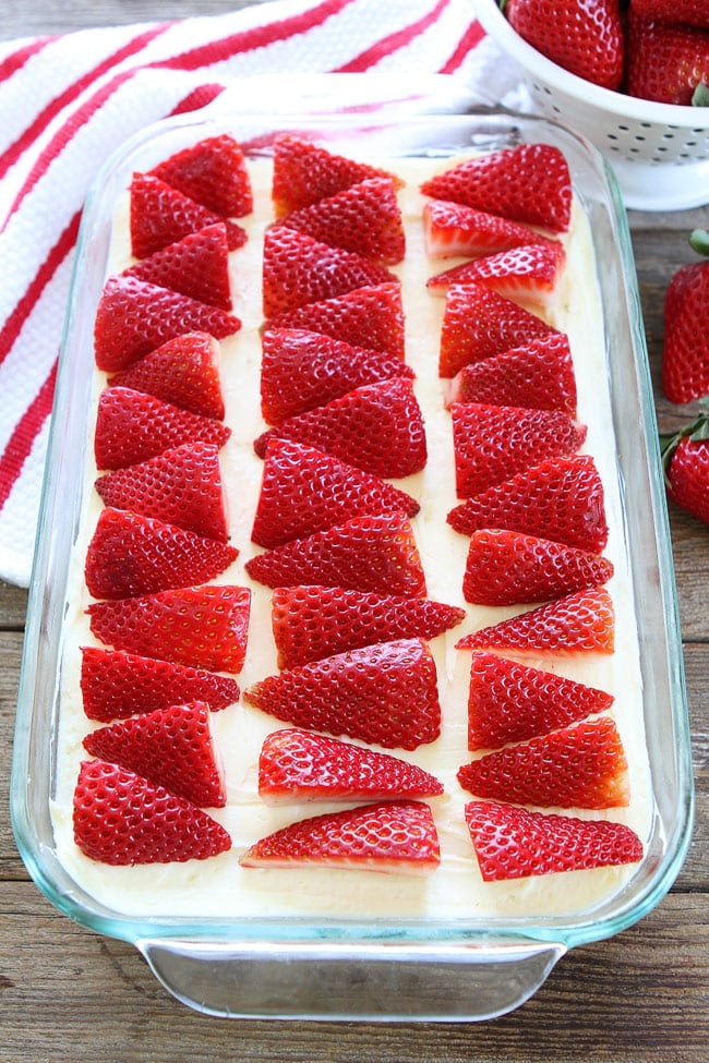 Strawberries and Cream Bars Recipe 