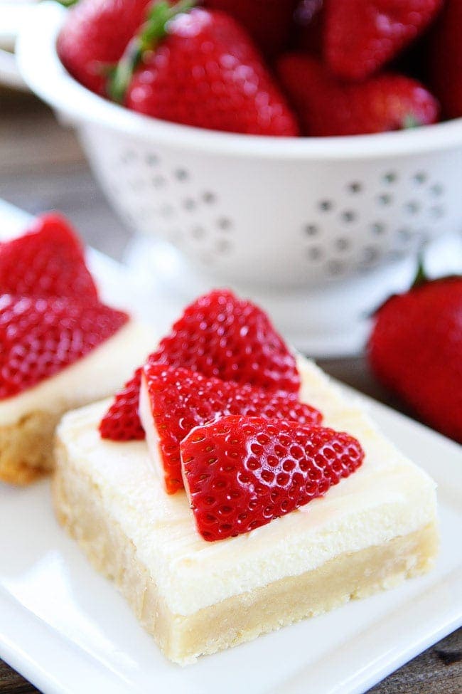 Strawberries and Cream Bars Recipe