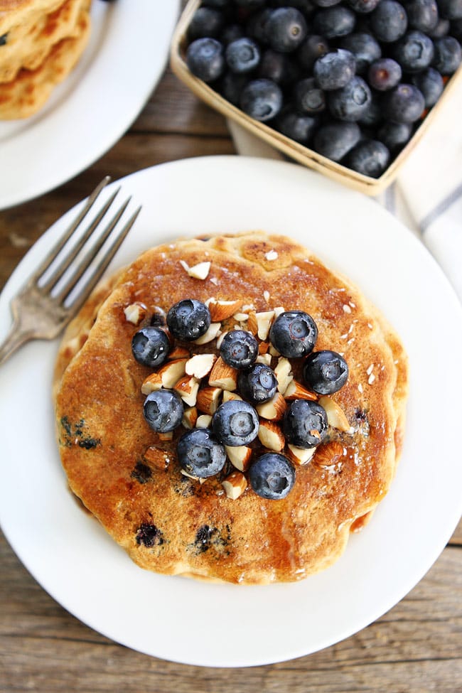 Blueberry-Almond-Pancakes-4