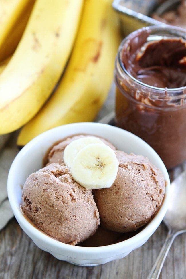 2-Ingredient Banana Nutella Ice Cream Recipe