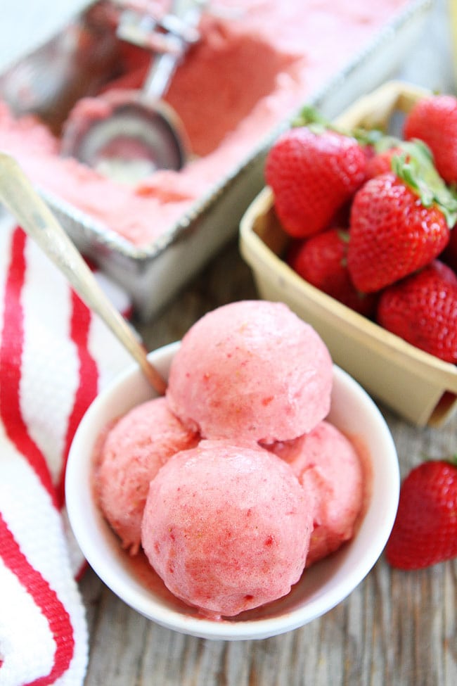 2-Ingredient Strawberry Banana Ice Cream