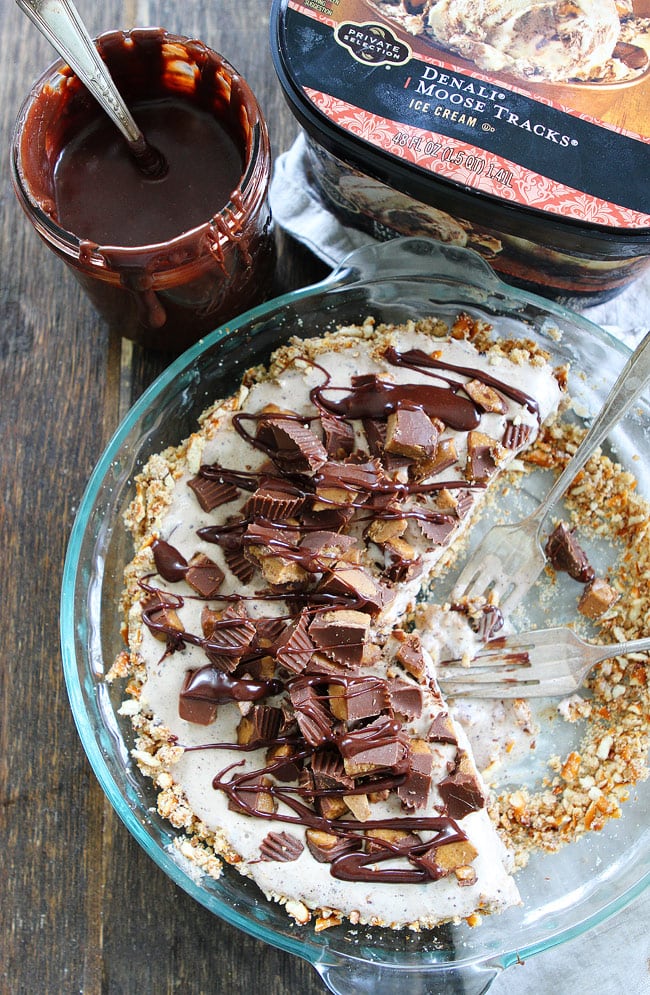 Peanut Butter Pretzel Ice Cream Pie Recipe