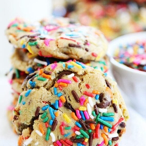 Sprinkle Chocolate Chip Cookies {Kid Friendly} Two Peas & Their Pod